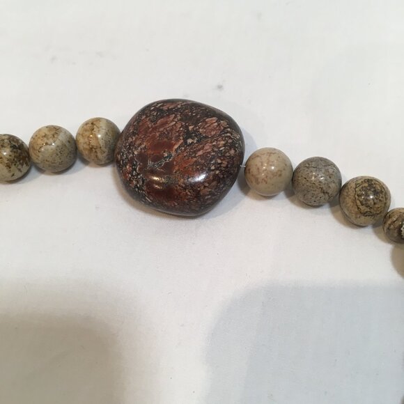 Natural polished stone strand necklace 15" slip ring latch - Picture 3 of 3